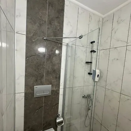 Thetis فندق مبيت وإفطار
